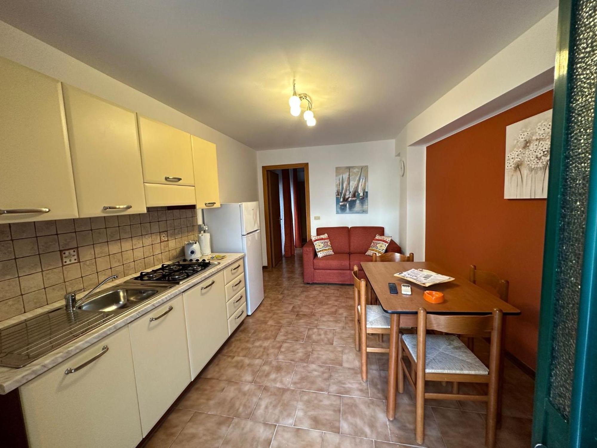 Nino'S Apartments Джардини-Наксос Экстерьер фото