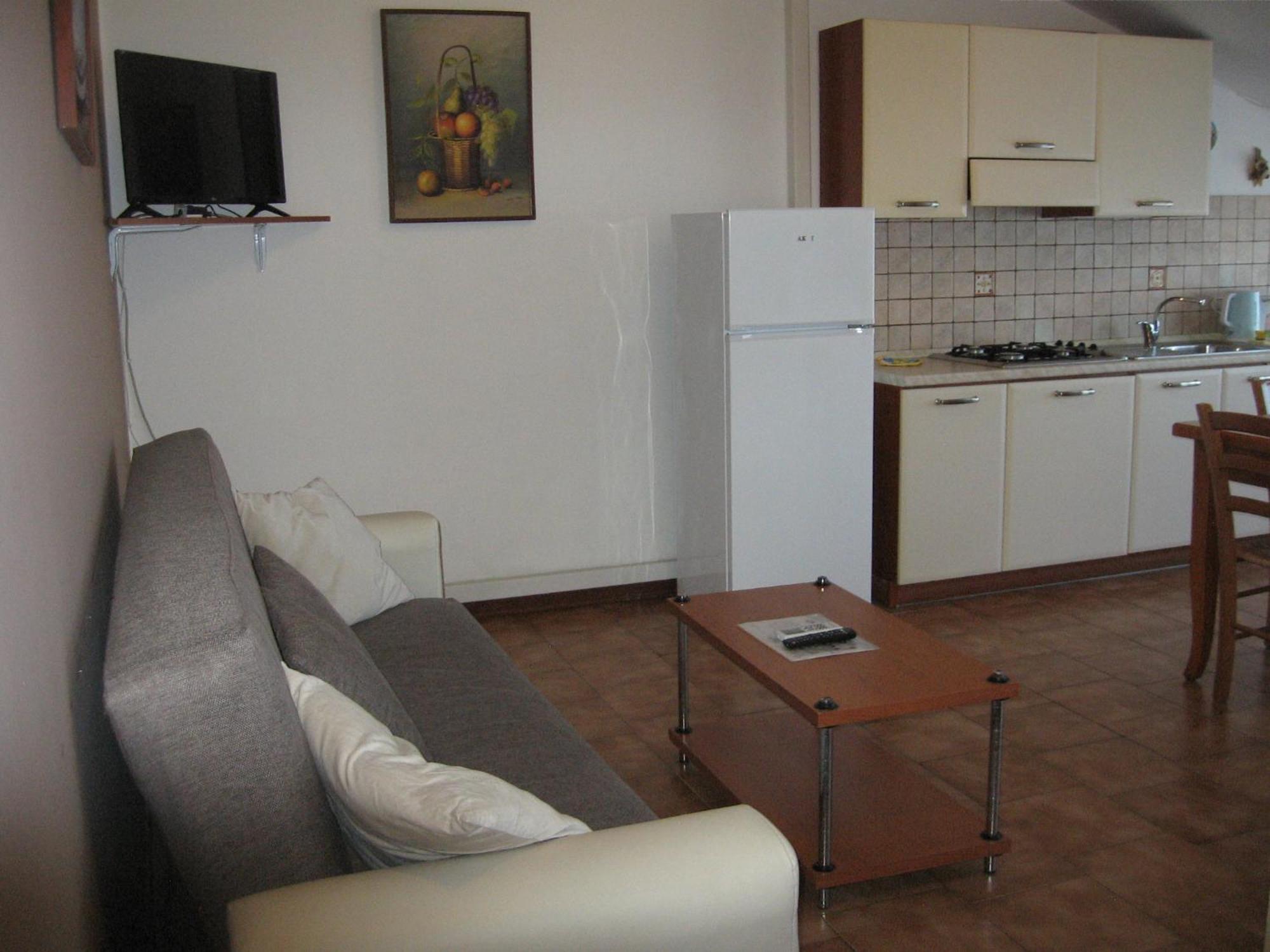 Nino'S Apartments Джардини-Наксос Экстерьер фото