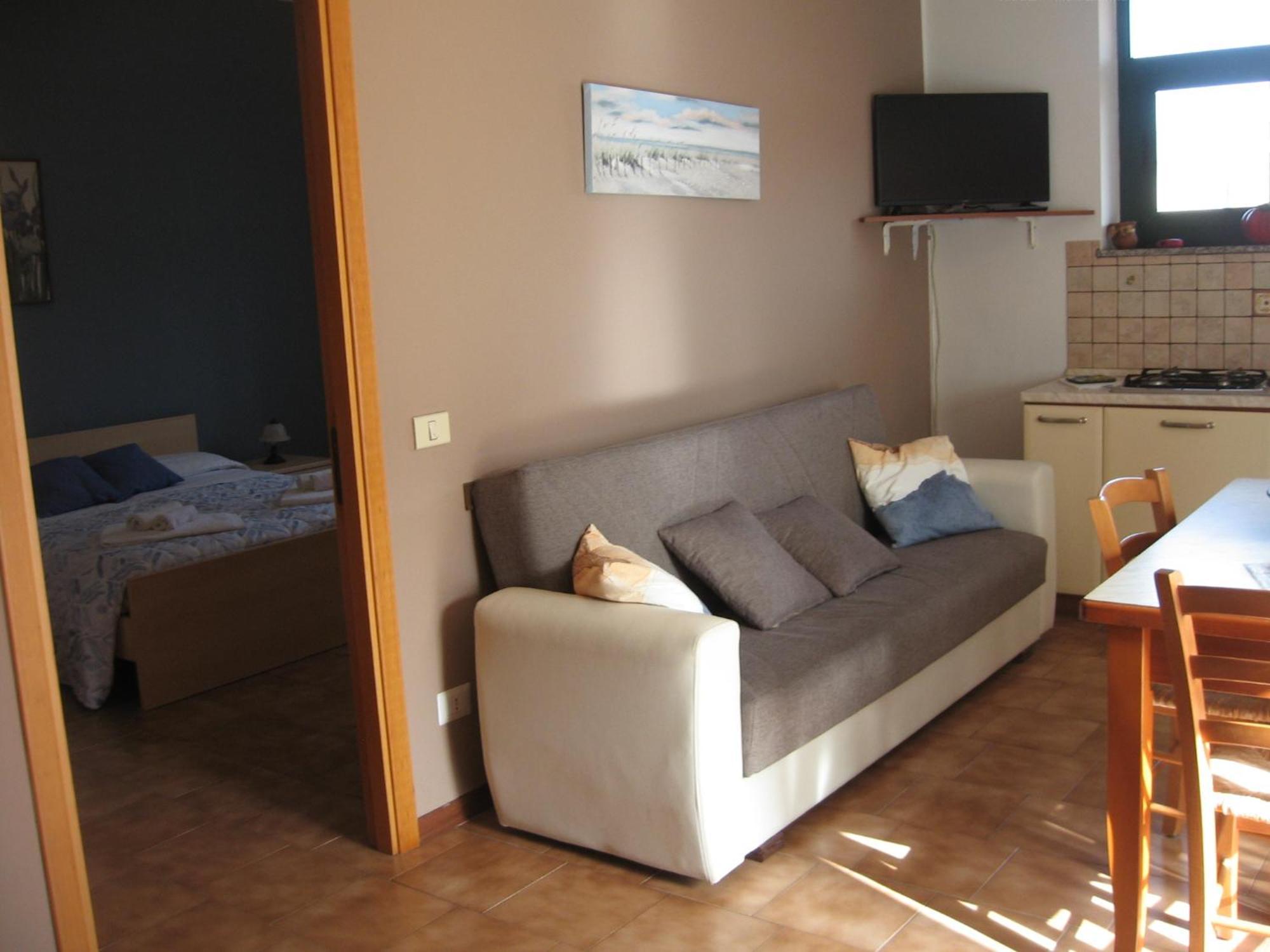 Nino'S Apartments Джардини-Наксос Экстерьер фото